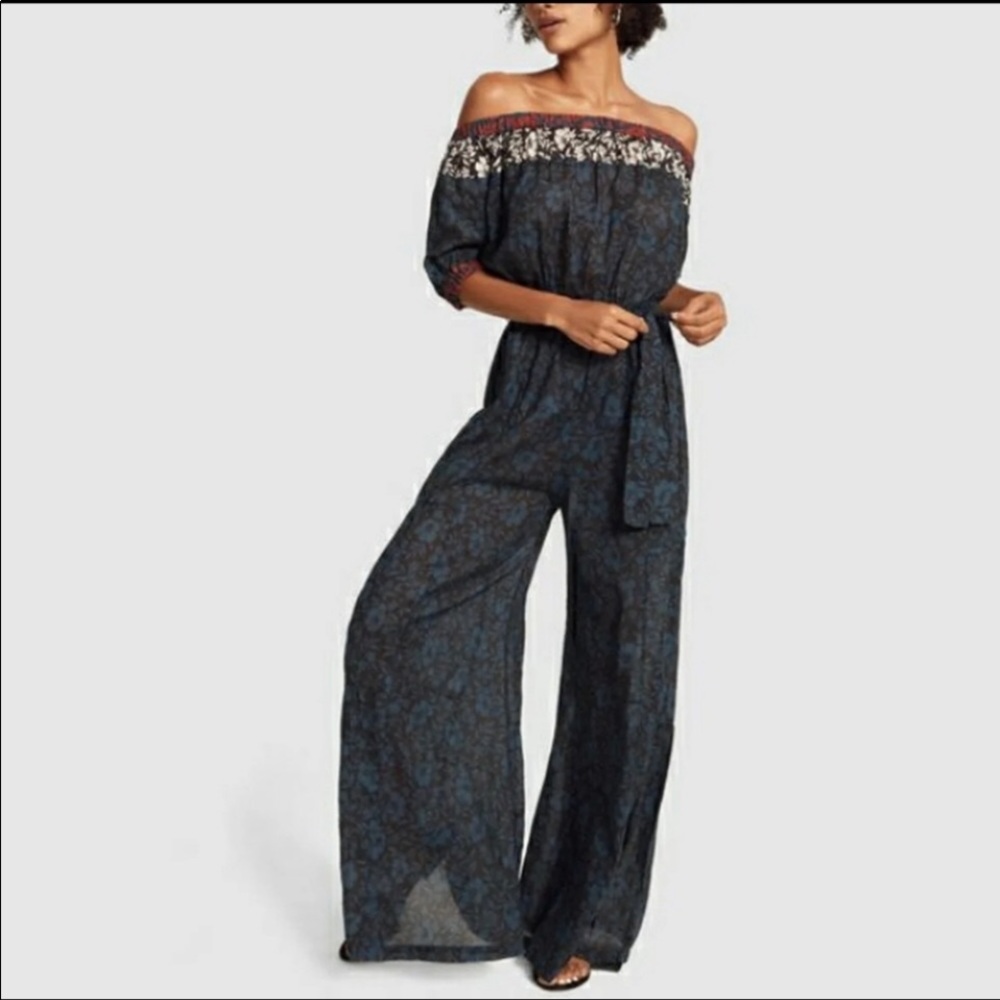 WARM Floral Voile Groovy‎ Palazo Style Jumpsuit Size M/L